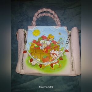 Strawberry Shortcake Basket Portrait Handbag
